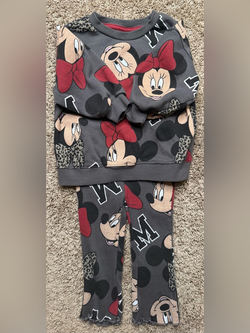 Disney Minnie Mouse 2-Piece Lounge Set Gray Red Leopard Print 18M